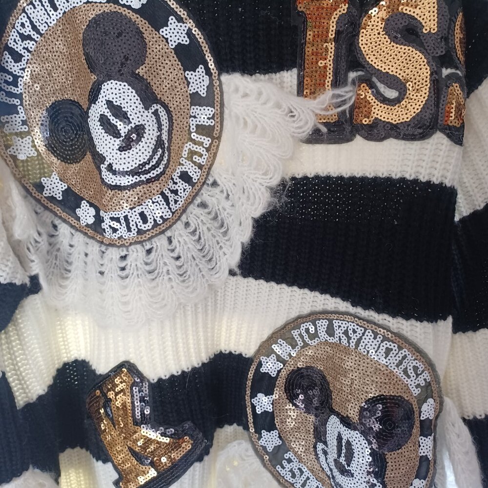 Sweater - Picture 2 of 4